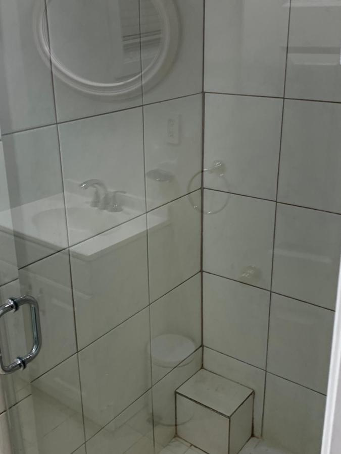 Renovated English Basement 2Bdrm Home Near Metro Ουάσινγκτον Εξωτερικό φωτογραφία